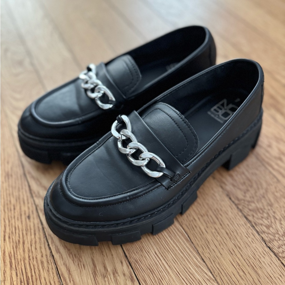 NOBO Black Loafers with Silver Chain Accent